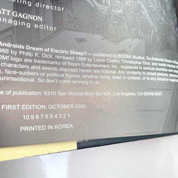 Do Androids Dream of Electric Sheep? Graphic Novel Hardcover Vol.1  First Editio - Picture 2 of 11